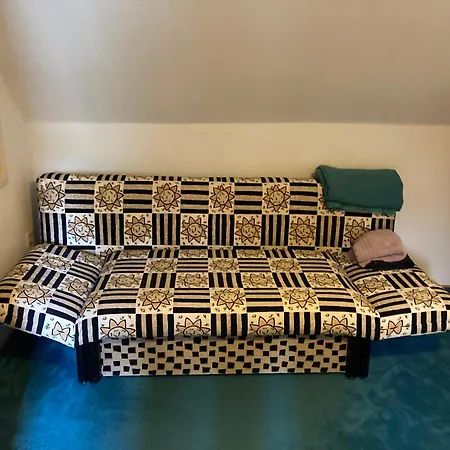 Ruhiges Ganzes Self Check-in 45 M Zwei Groses Bad Badewanne Kochnische Apartmán *