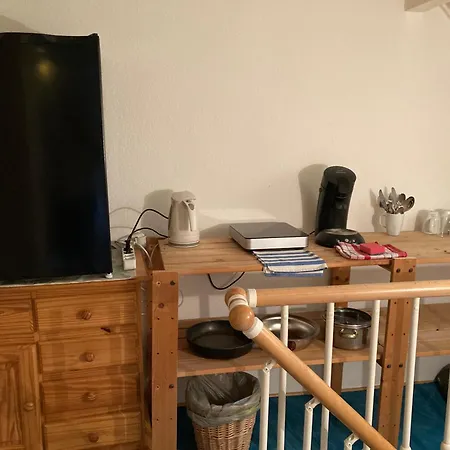 Ruhiges Ganzes Self Check-in 45 M Zwei Groses Bad Badewanne Kochnische Διαμέρισμα