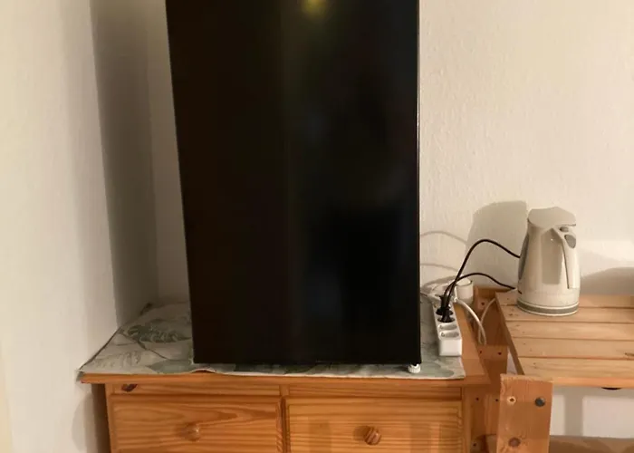 Ruhiges Ganzes Self Check-in 45 M Zwei Groses Bad Badewanne Kochnische Duisburgo